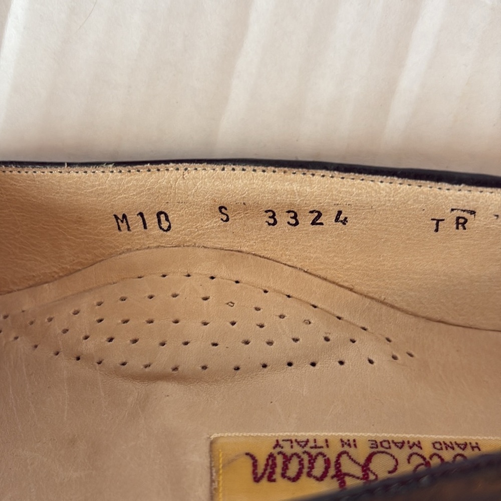 Cole Haan leather, Italian handmade, Hunter Green, weave accent on top, 9.5/10 - Picture 6 of 10